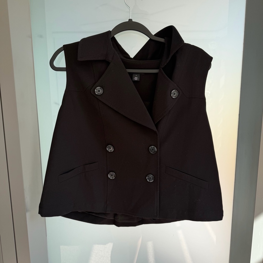 Halogen Black Double-Breasted Sleeveless Vest